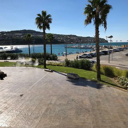 Sea Apartment